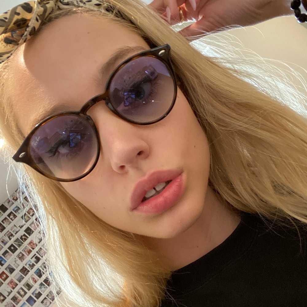 ray bans - Picture 2 of 2